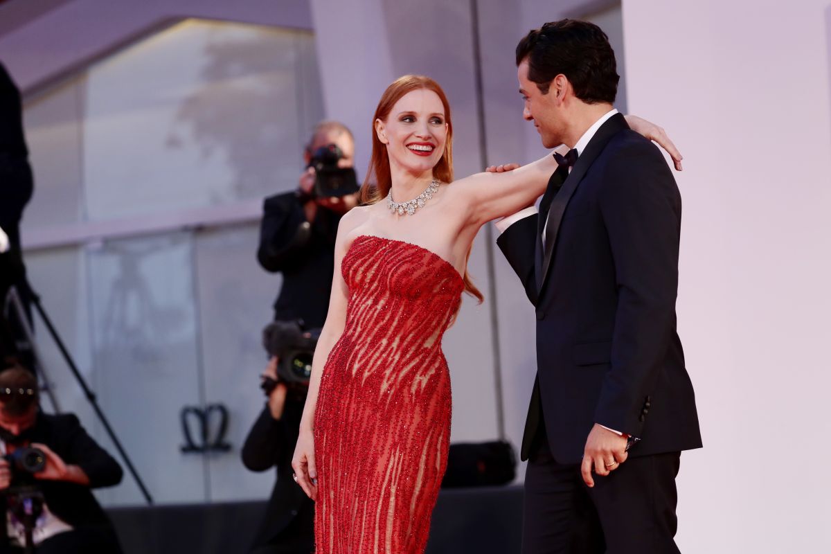 The harsh reality behind Jessica Chastain’s ‘romantic’ moment with Oscar Isaac in Venice