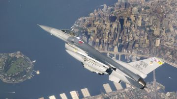 Avión F-16 intercepta avioneta en Nueva York