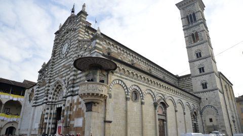 Papa Francisco Prato Italia