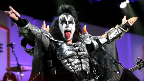 Gene Simmons, de KISS, da positivo a Covid-19 y la banda pospone gira por Estados Unidos