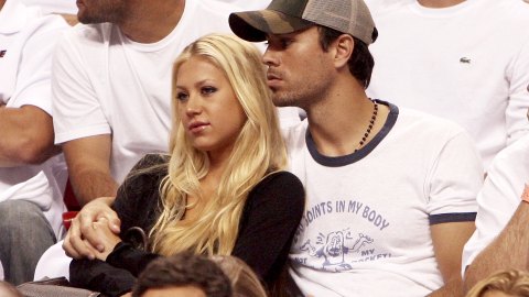 Anna Kournikova junto a su esposo Enrique Iglesias.
