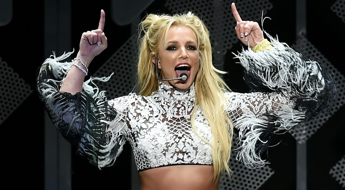 Britney Spears is free!  His father is suspended as legal guardian