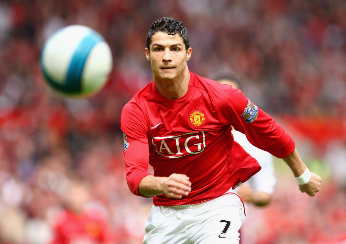 CR7 gets ready for debut: the images of Cristiano Ronaldo in his first training session with Manchester United