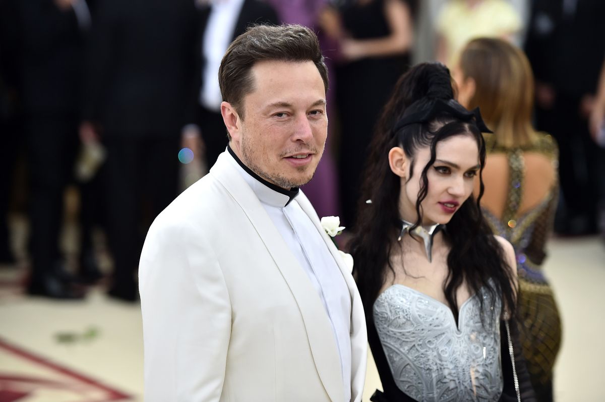 Grimes y Elon Musk terminan su relación tras 3 años.