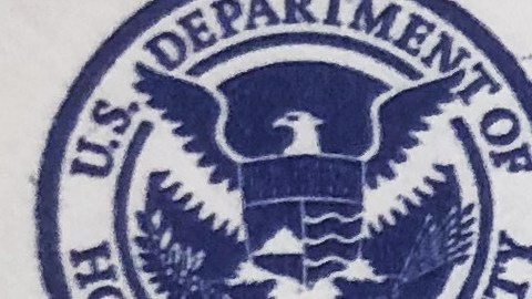 La Ley del Registro podría otorgar la 'green card' a millones de indocumentados.