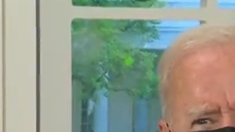 El presidente Biden recibió la tercera dosis de Pfizer contra COVID-19.