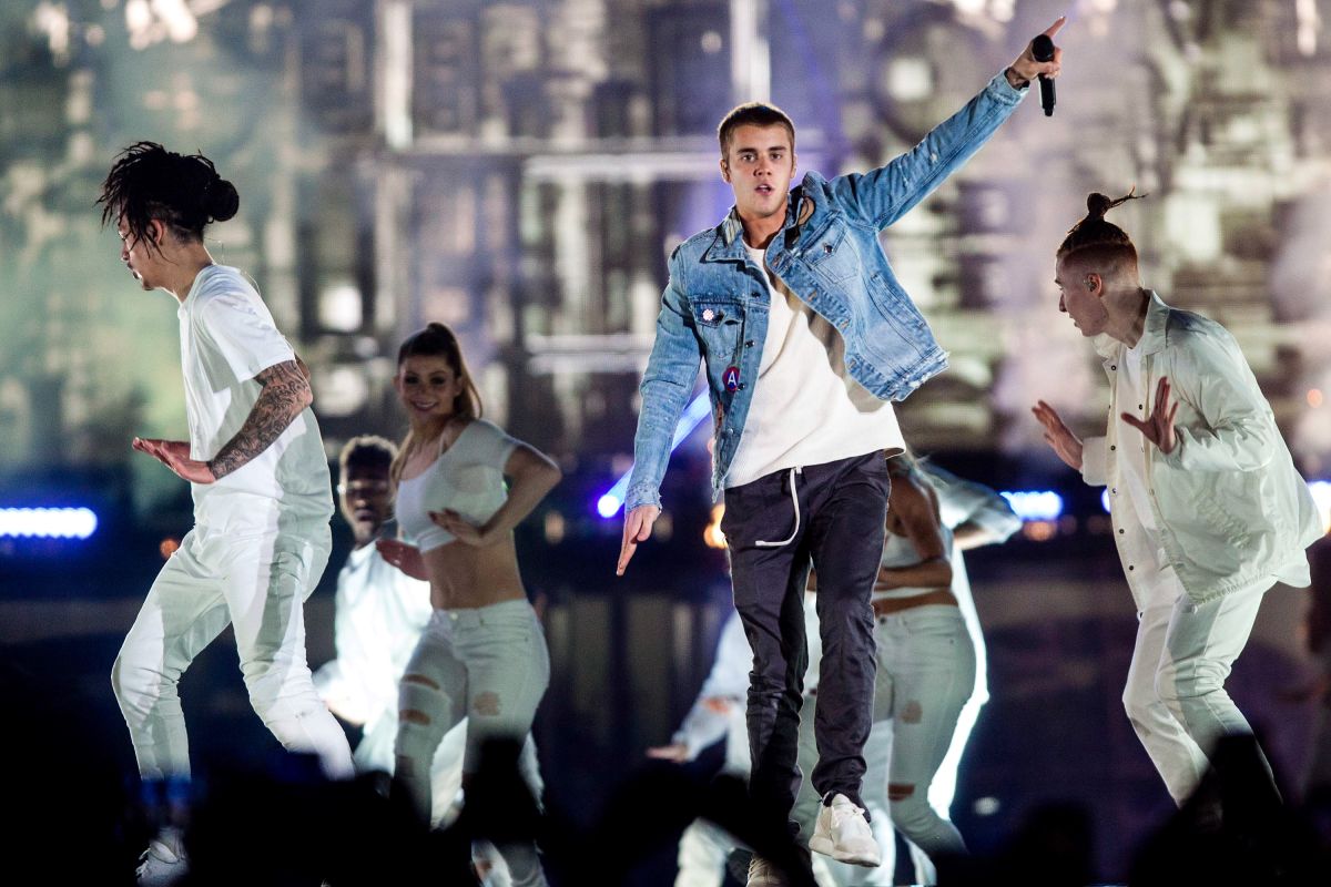 6 Reasons To Watch Justin Bieber Documentary