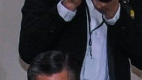 Lili Estefan imita a Kim Kardashian y aparece toda tapada de negro incluyendo su rostro