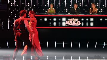 David Chocarro y Carolina Laursen bailando un tango en 'Así se Baila'