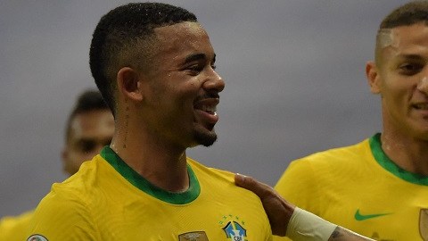 Neymar es el máximo referente ofensivo de Brasil con cinco goles.