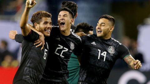 Gerardo 'Tata' Martino necesita encontrar el rumbo de la selección mexicana en las Eliminatorias.