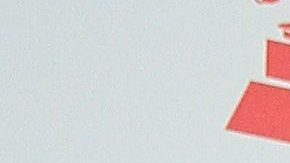 Valentina Ferrer, Novia de J Balvin, no dejó nada a la imaginación al modelar sin ropa interior y con escotes por todos lados en plena calle.