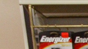 Negocian precios de medicamentos para adultos mayores.