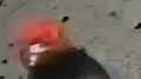 NYPD busca a mujer sospechosa por homicidio en gasolinera Shell en El Bronx