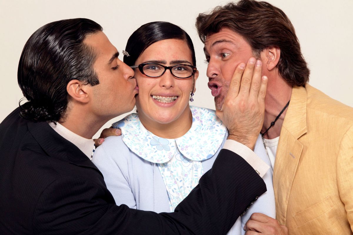 Jaime Camil, Angélica Vale y Juan Soler protagonizan el triángulo amoroso de "La Fea Más Bella.