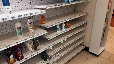 Escasez en tiendas de Nueva York.