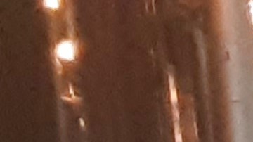 Mesas en aceras y calles del icónico West Village, NYC.