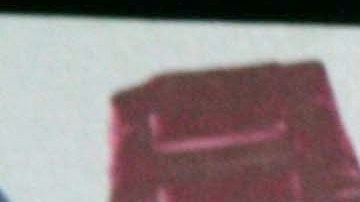 La conductora Inés Gómez Mont atiende a la presentación de la nueva línea de relojes "Champion Watch" en el Hotel Condesa de México.