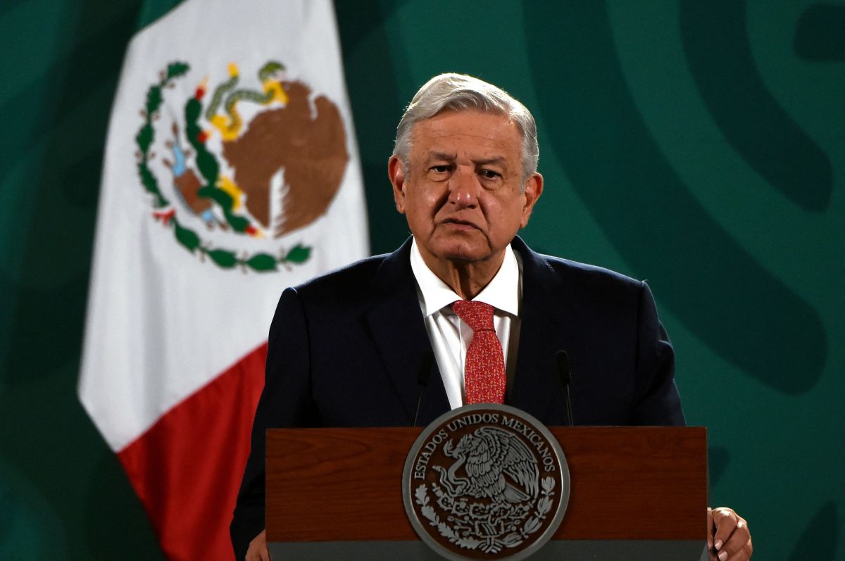 El mandatario mexicano prometió a los migrantes que quieran regresar a México que ofrecerá créditos de vivienda y pensiones de "Bienestar". 