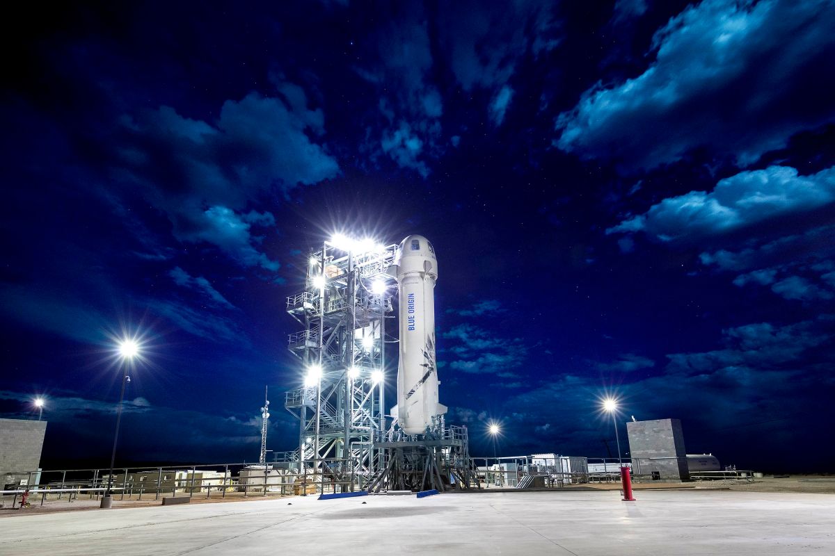 Blue Origin returns to space this October 12, it already has two confirmed clients