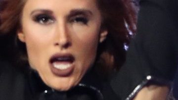 Britney Spears hace revelador baile en Instagram y algunos fans se preocupan.