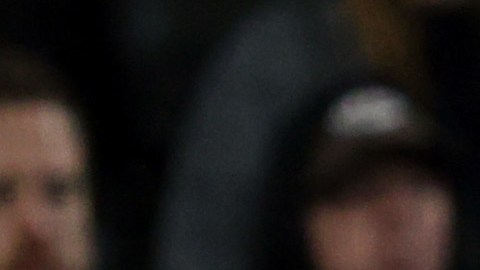 Bravos ganan pero se quedan a las puertas de la historia