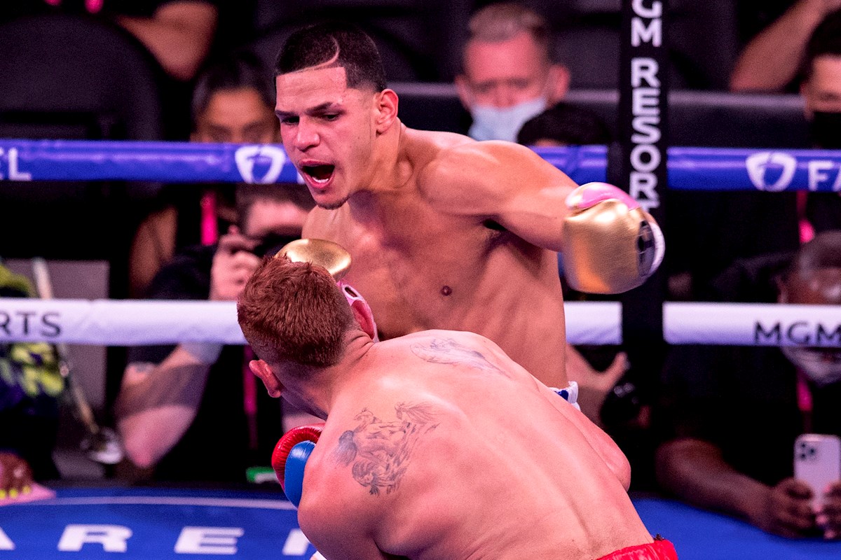 Super middleweight champion: Edgar Berlanga remains undefeated after 18 fights by defeating Marcelo Coceres