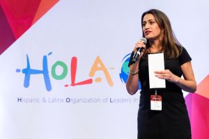 Cuatro empleados hispanos y latinx en Microsoft que encontraron éxito y comunidad en sus carreras