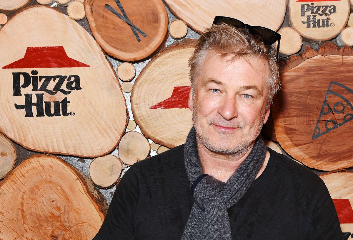 Alec Baldwin retires from acting after accidentally killing Halyna Hutchins