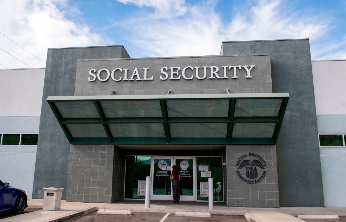 Una oficina de la Administración del Seguro Social en Burbank, California.  