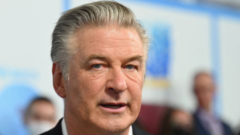 Revelaron la grabación de la llamada al 911 después de la tragedia en la película de Alec Baldwin.