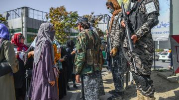 Protesta mujeres en Afganistan