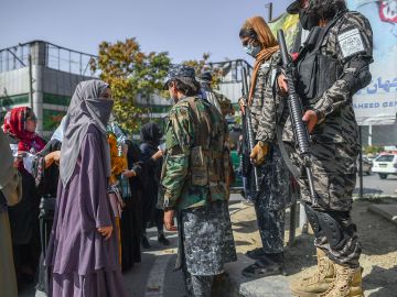 Protesta mujeres en Afganistan