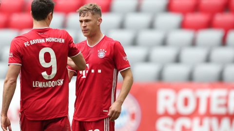 Joshua Kimmich y Robert Lewandowski