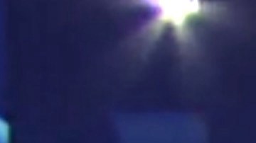 Mike Bahía en los premios Latin Grammy