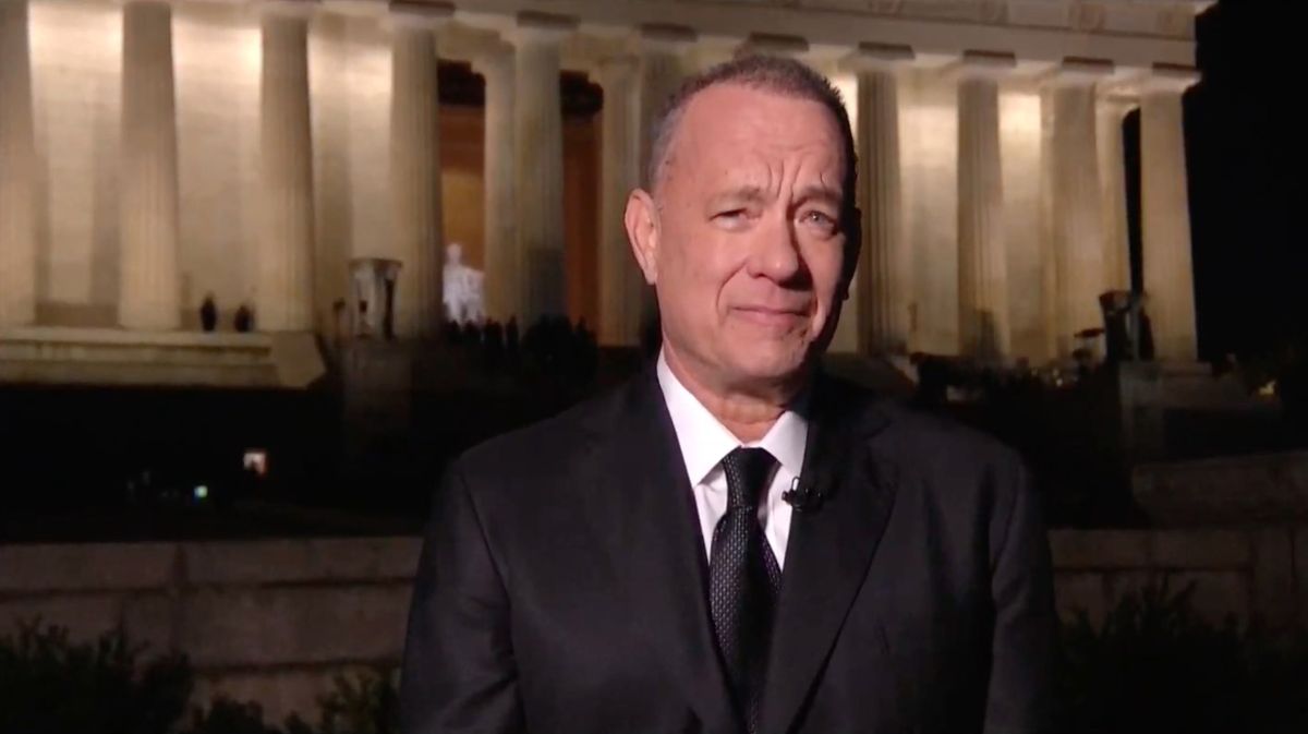 Tom Hanks breaks into a wedding to give the surprise of their lives to two newlyweds