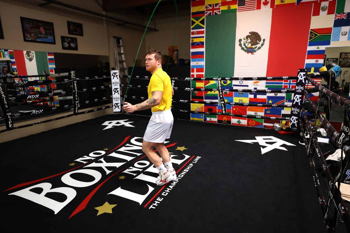 Canelo prepares his class for Pacquiao Jr: Emmanuel visited the Canelo Team facilities and was received by Saúl Álvarez [VIDEOS]