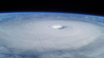 Hurricane Isabel Moves Toward Eastern U.S. Coast