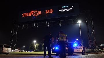 Policía de Luisiana investigando el asesinato