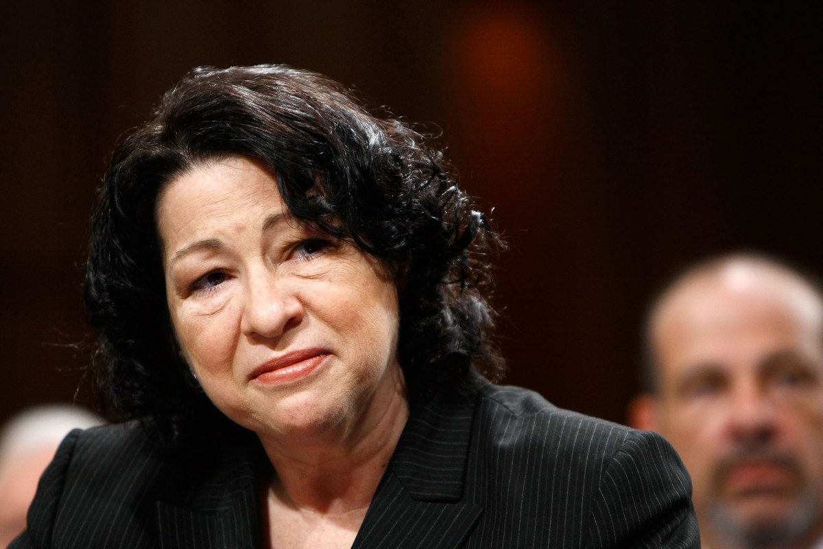 Disparan contra joven armado frente a la casa de una jueza de la Corte Suprema