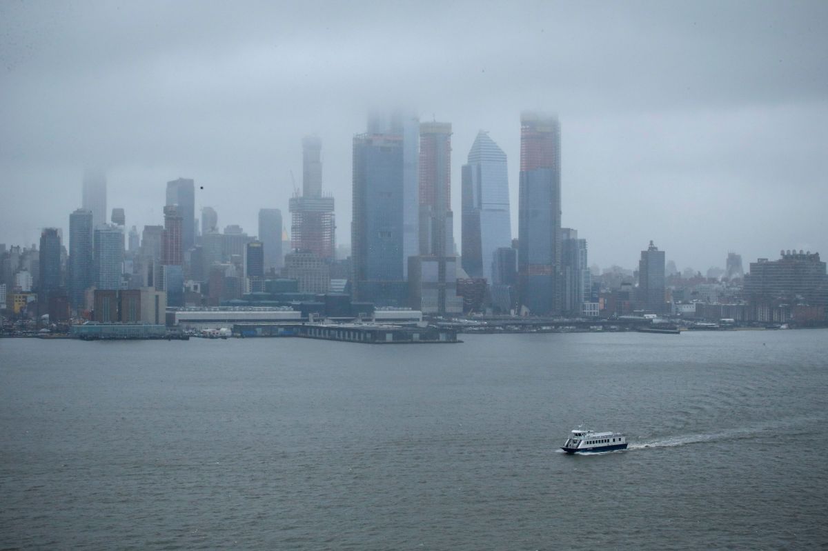 Nueva Jersey enfrenta lluvias e intensos vientos, aunque con menos fuerza en Jersey City y zonas aledañas.