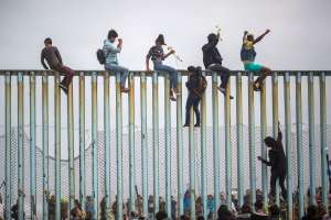 EE.UU. arrestó a más de 1.7 millones de indocumentados en la frontera con México