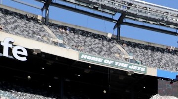 New England Patriots v New York Jets