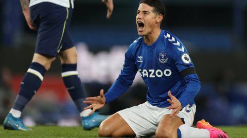 James Rodríguez fue muy cuestionado por la decisión de abandonar el Everton para fichar por un equipo de la liga qatarí.