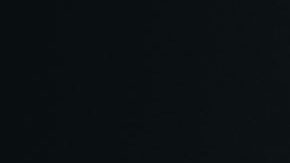 "La Bichota" Karol G rebota su "colita" en un tarima en Texas presumiendo un hilo dental de látex y el público enloquece.