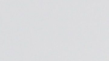 Lili Estefan apoya a su amigo Alejandro Fernández durante su presentación en Miami.