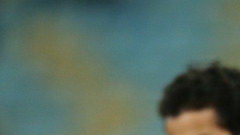 Marquinhos consolando a Neymar tras perder la final de la Copa América.