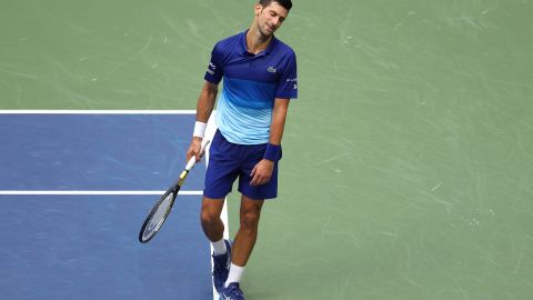 Djokovic todavía no revela si finalmente recibió alguna dosis de vacunas contra la COVID-19.