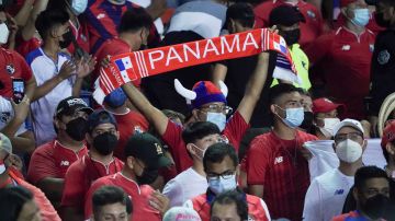 Panamá multada por la FIFA