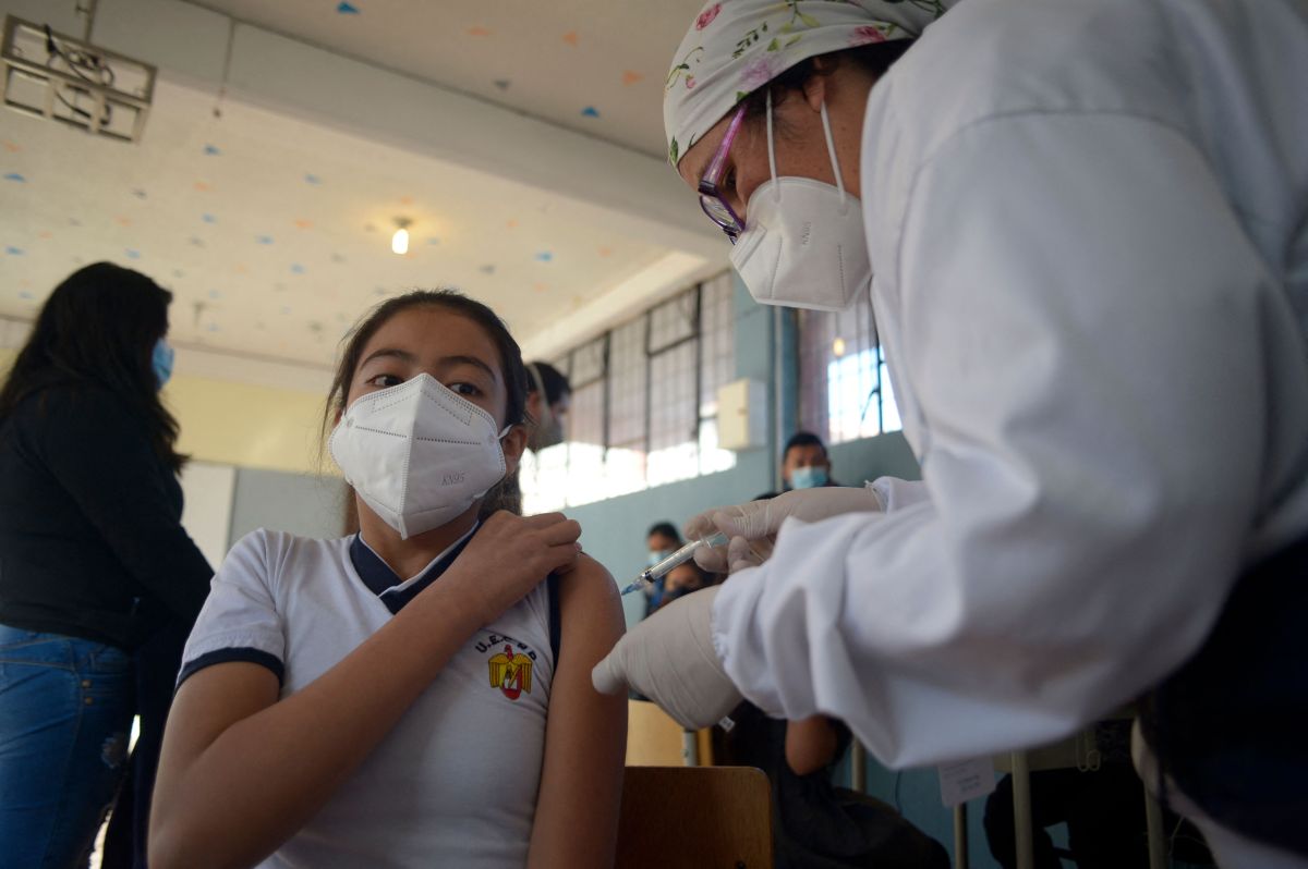  
En varios países del mundo ya se viene realizando con éxito desde hace meses la vacunación de niños menores de 12 años. 

